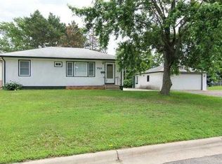 7112 Cloman Ave, Inver Grove Heights, MN 55076