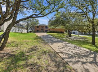 5107 Largo Dr, Granbury, TX 76049
