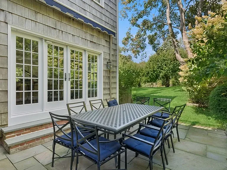 Sagaponack Rd — Photo 36