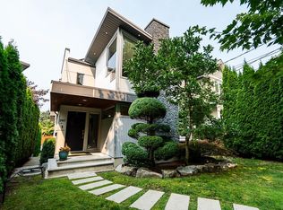 2007 Larson Rd, North Vancouver, BC V7M3A1