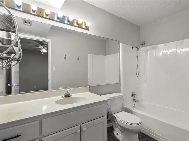 910 Duncan Ln #57 — Photo 19