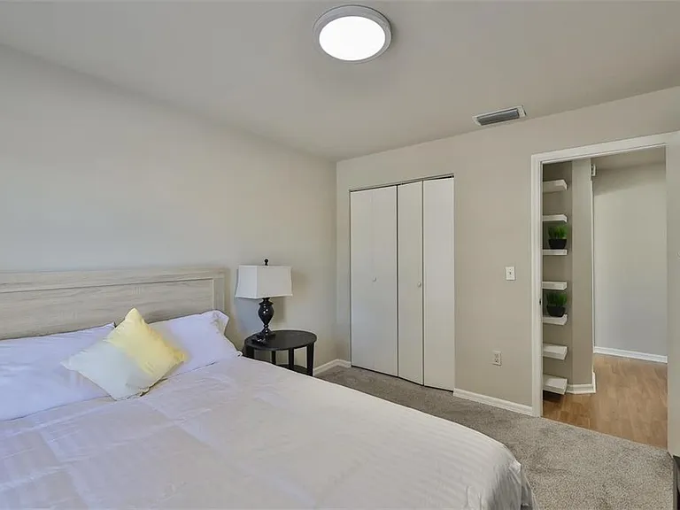 128 Lookout Dr — Photo 24