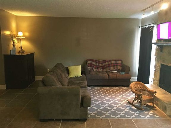 5th image of 9920 Fairway Villas Dr