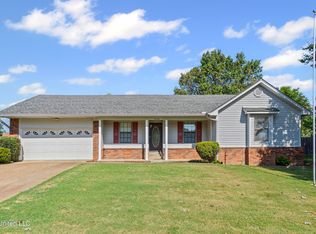 8145 Autumn Woods Dr N, Southaven, MS 38671
