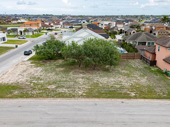 5632 Rustic Manor Dr, Brownsville, TX 78526