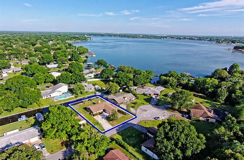 1st image of 5719 Sands Point Dr