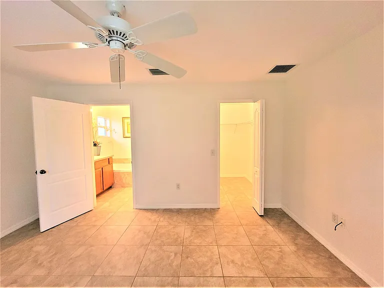 351 Del Monte Rd #B — Photo 15
