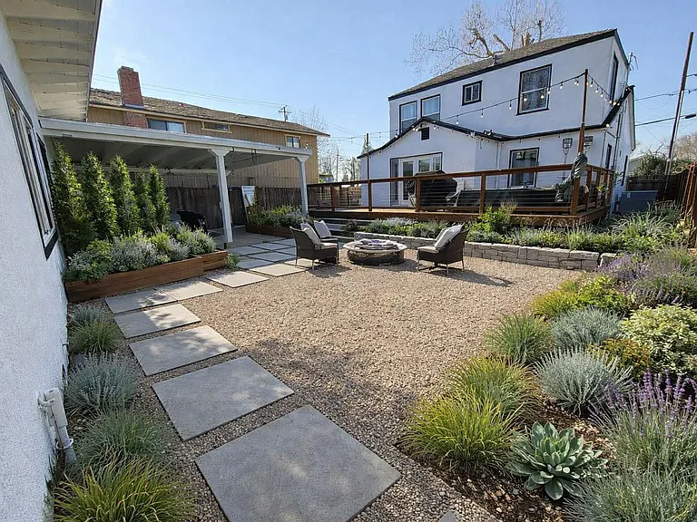 737 Walnut St — Photo 3