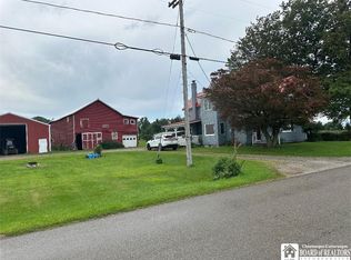 10571 W Side Hill Rd, Ripley, NY 14775