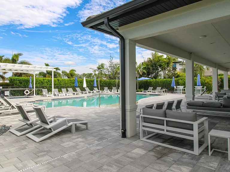 14803 Loggerhead Dr — Photo 54