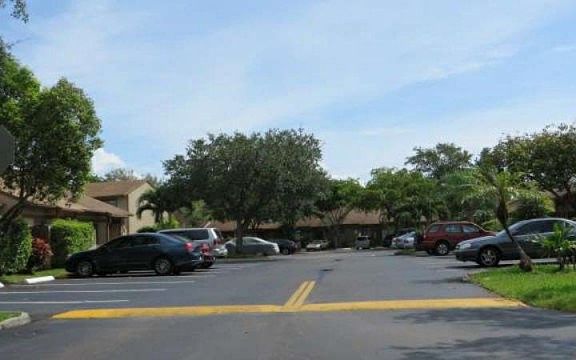 4th image of 3648 NW 111th Ter