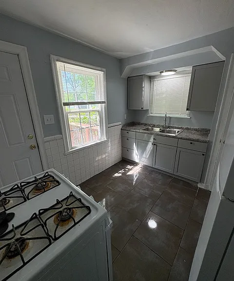 450 S Dade Ave — Photo 15