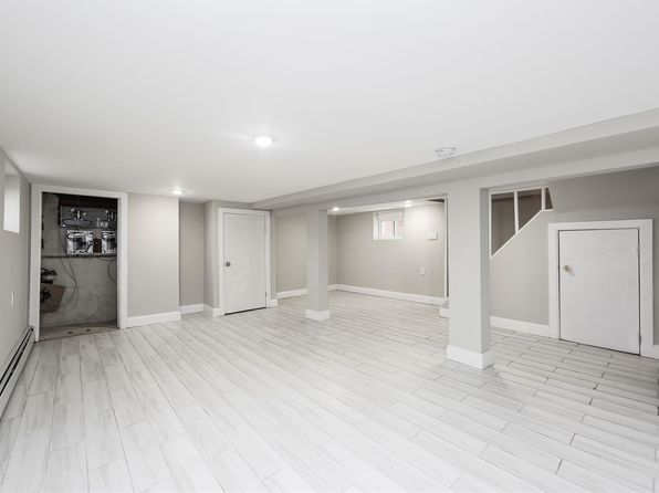 24027 Newhall Avenue, Rosedale, NY 11422