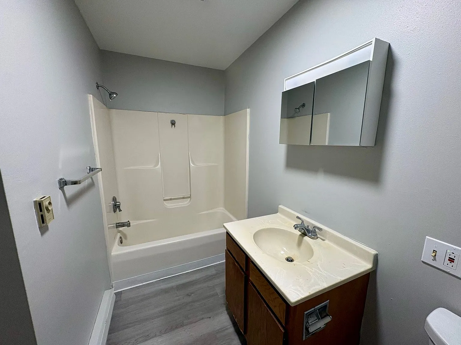 Hershey Manor Apartments — Photo 3
