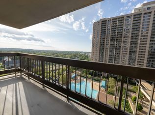 5501 Seminary Rd APT 1113S, Falls Church, VA