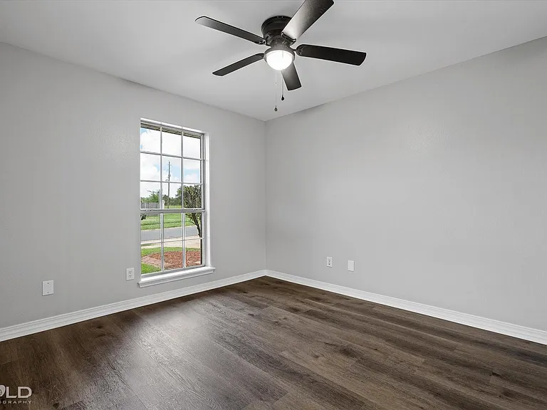 6022 Summerville Ln — Photo 12