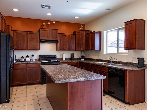 4th image of 9029 W Rolling Springs Dr