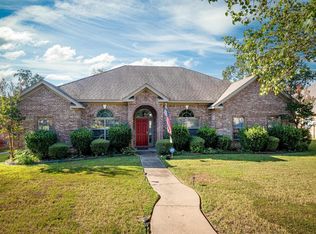 210 Country Club Pkwy, Maumelle, AR 72113