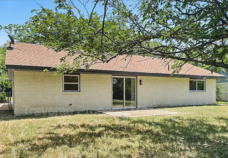 3716 Clotell Dr — Photo 23