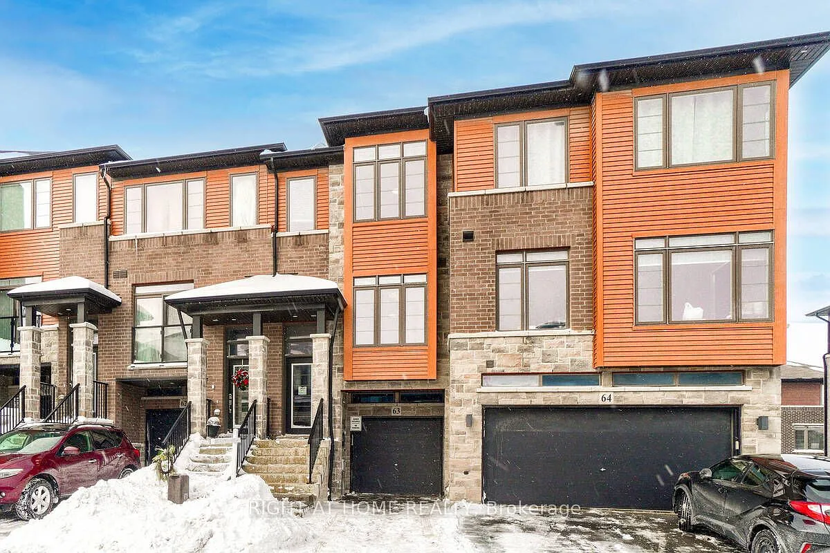 4 bed, $2,600 — Photo 2