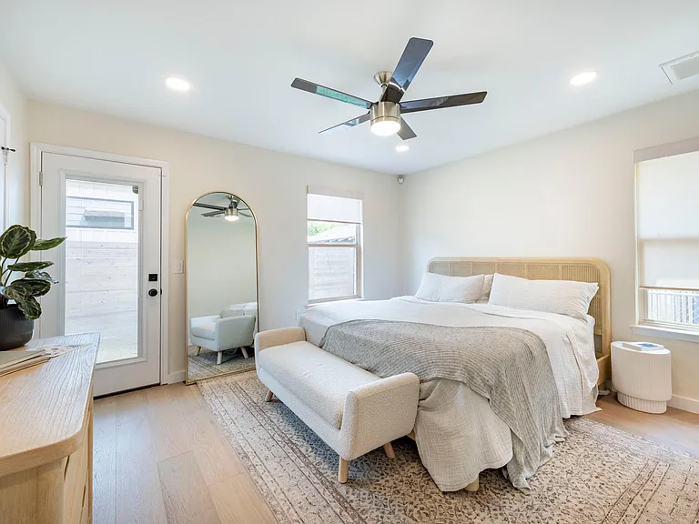 2115 Garden St — Photo 11