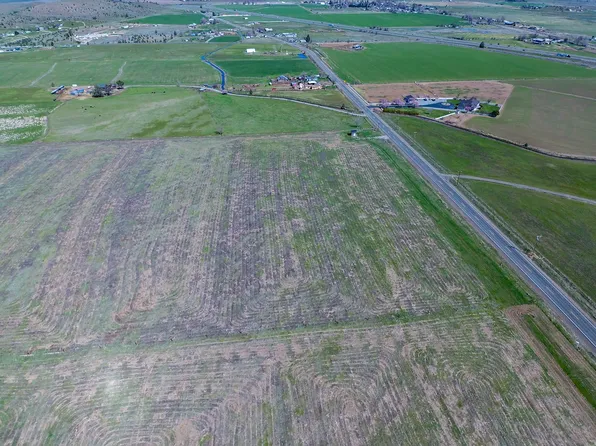 10867 Old Highway 99, Grenada, CA 96038