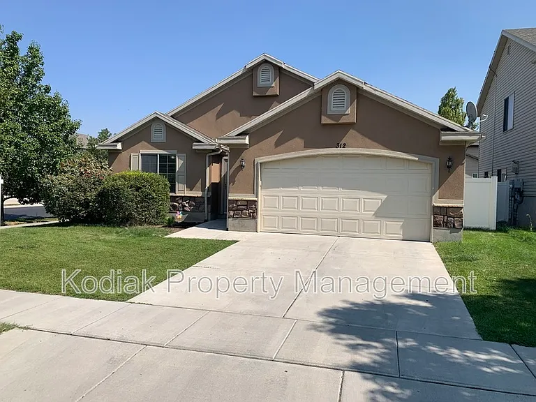 312 N Greenwich Dr — Photo 5