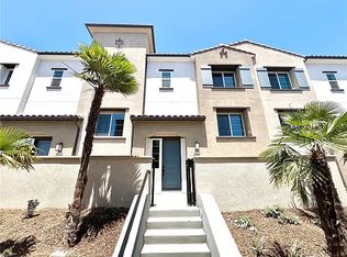 2851 Via Dolomito, Camarillo, CA 93012