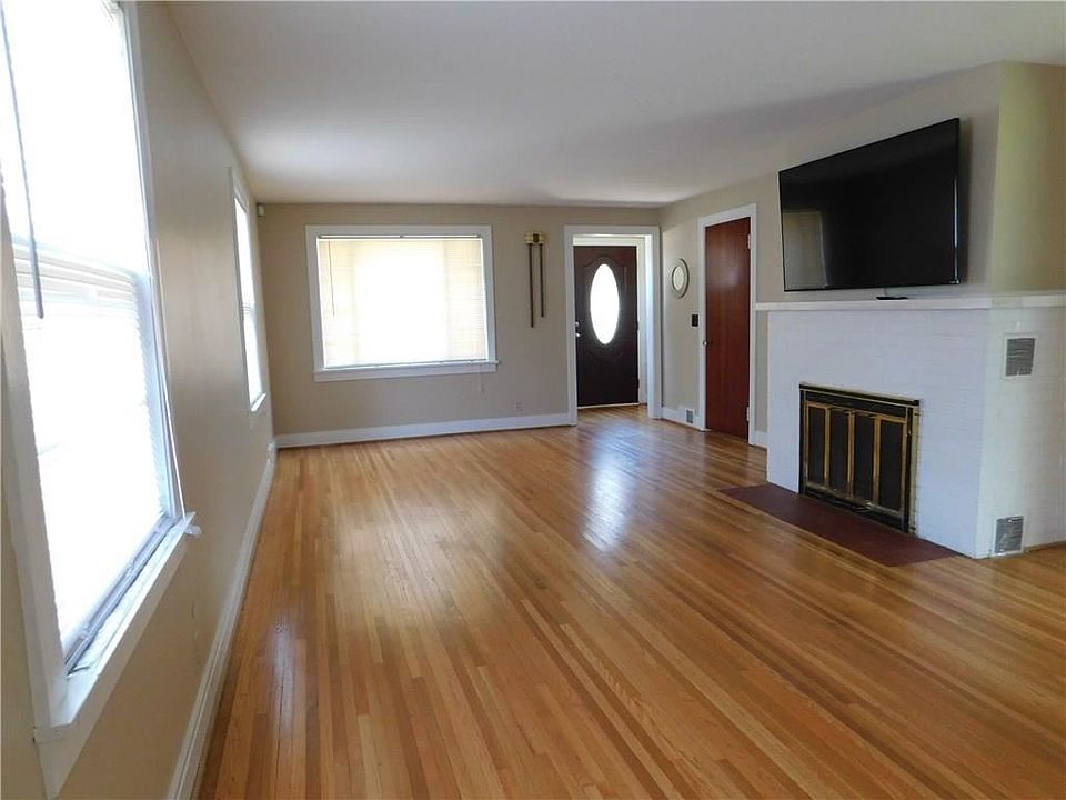 975 Jackson Rd, ster, NY 14580 Zillow