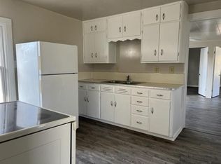 1709 20th St #B, Two Rivers, WI 54241