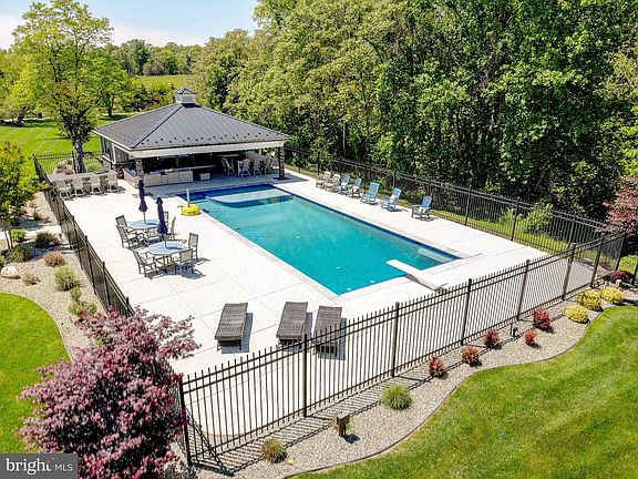 2nd image of 2393 Garrity Rd