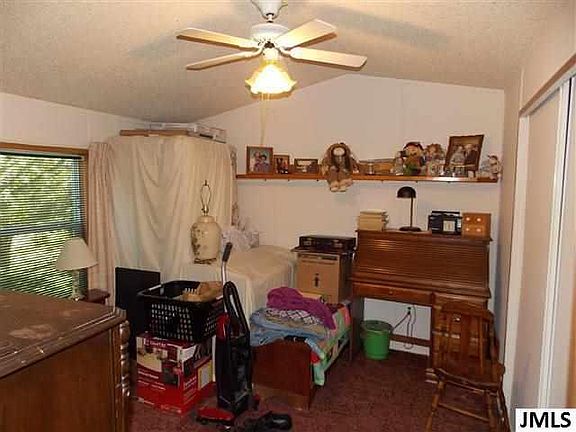4th image of 29447 N Dr S