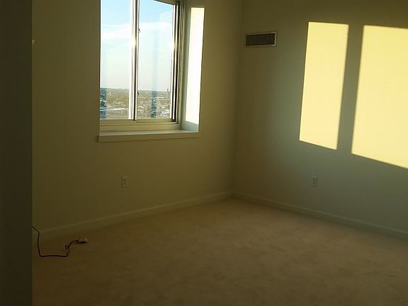 3rd image of 901 N Penn St Unit F1306