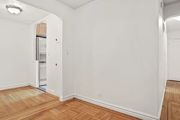 Sold by Sotheby's International Realty | media 4