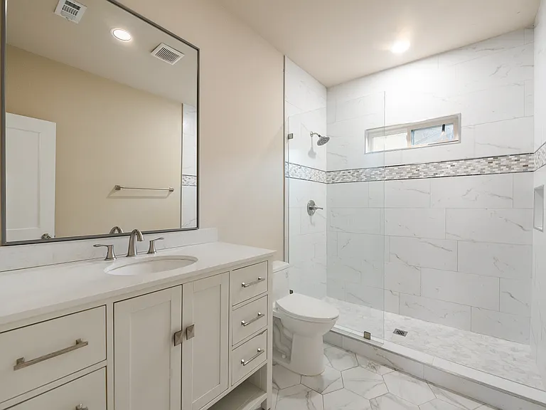 807 Hollywood Ave — Photo 19