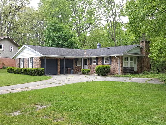 2nd image of 803 Skyline Dr