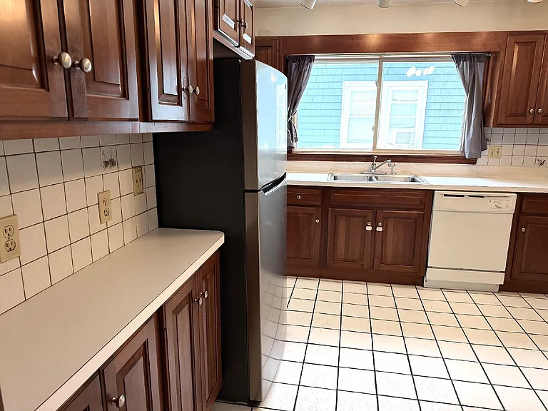 234 Brook Rd #1 — Photo 23