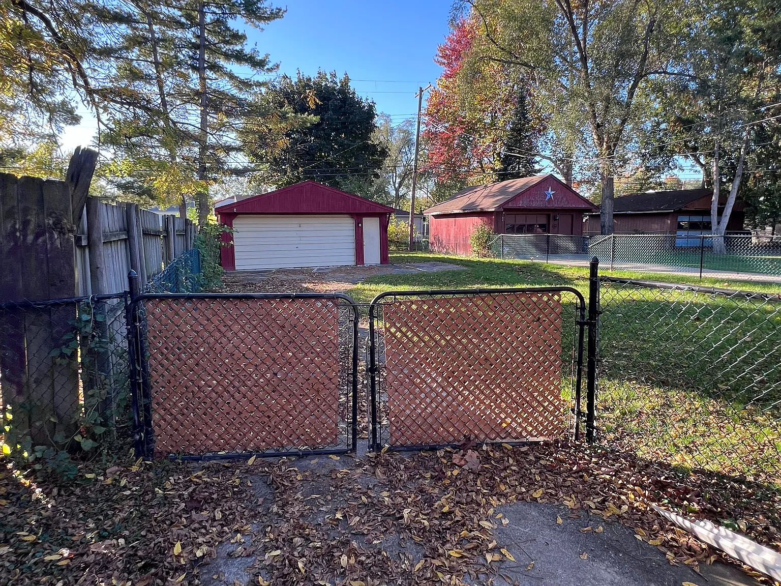 2 bed, 1.5 bath, 750 sqft, $1,450 — Photo 2
