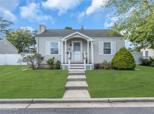 1155 Ridgefield Dr, Point Pleasant Beach, NJ 08742