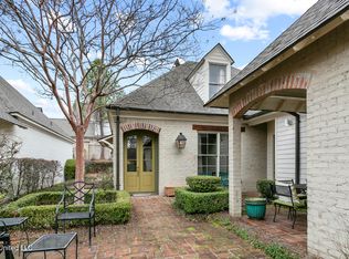 20 Waterford Pl, Jackson, MS 39211
