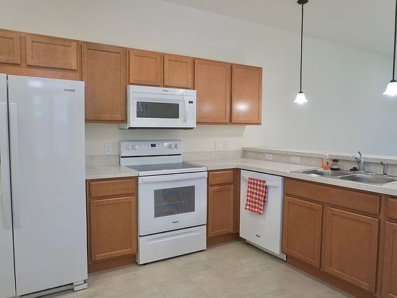 5th image of 1632 Linz Ct