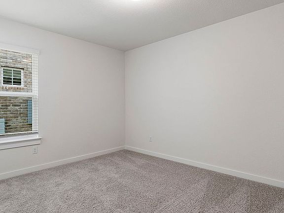 3rd image of 17237 Borromeo Ave