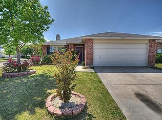 2700 Lazy Oak Dr, Little Elm, TX 75068