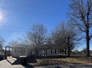 2207 Carter St, Kennett, MO 63857