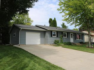 1062 Boughton St, Watertown, WI 53094
