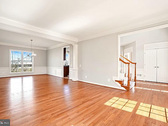 4th image of 4982 Collin Chase Pl