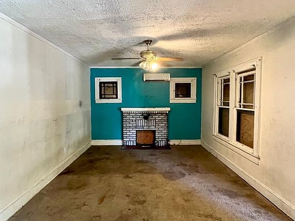 3rd image of 318 W 22ND Street