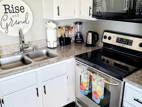 3rd image of 7957 Lions Rock Way Unit 202