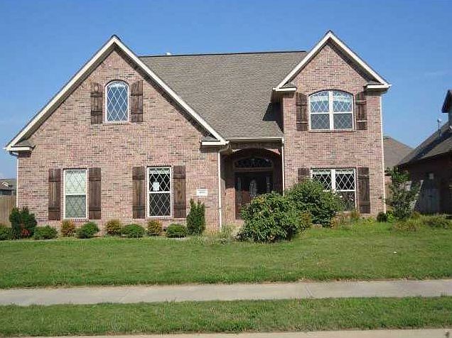 1st image of 4001 SW Staverton Dr