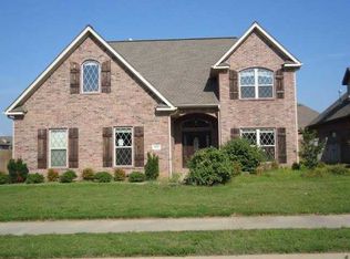 4001 SW Staverton Dr, Bentonville, AR 72712